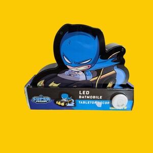 DC Super Friends Batman LED Batmobile Tabletop Decor Light Up Sign 7x6in NEW